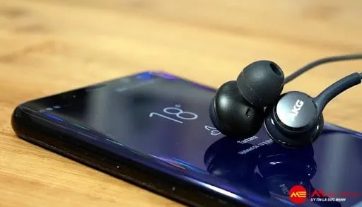 Tại Sao Nên Chọn Smartphone Có Loa Stereo? Lợi Ích Khó Cưỡng