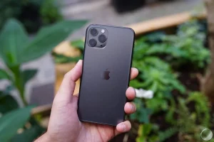 Smartphone nhỏ gọn tiện lợi